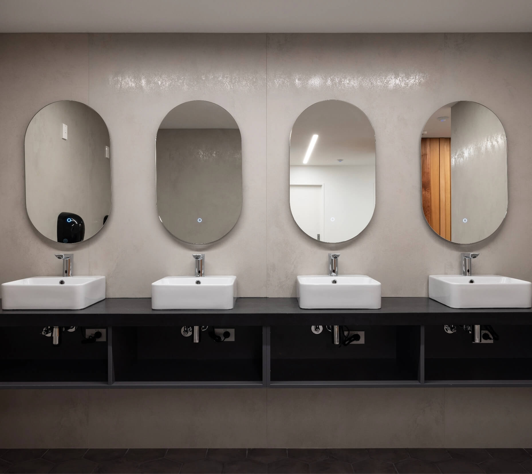 carlton gore rd feature bathroom