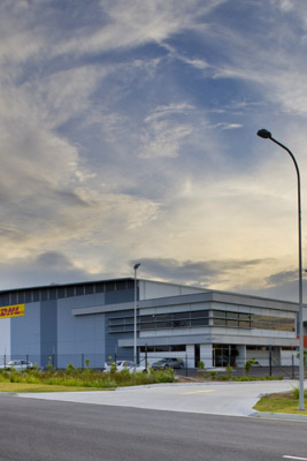 dhl highbrook